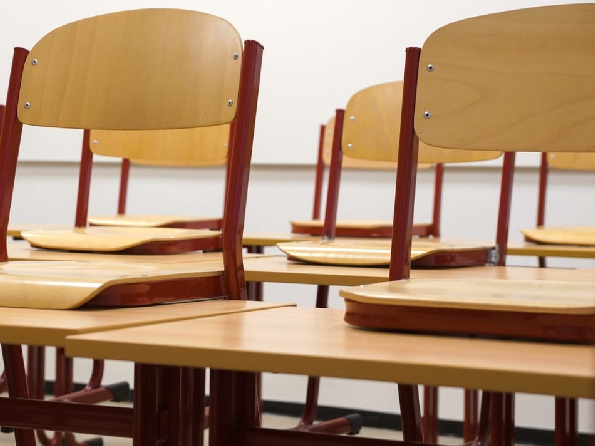 صندلی مدرسه